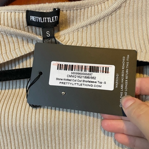 NWT pretty little thing crop top size S - Picture 5 of 5